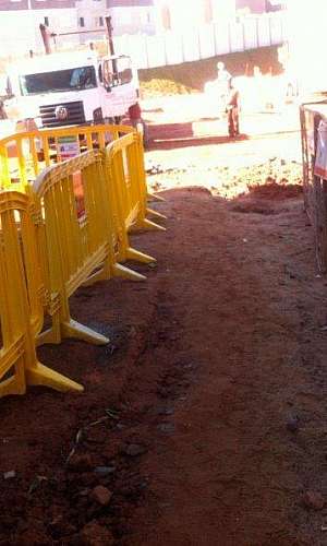 Isolamento e sinalização de segurança Isolamento e sinalização de segurança